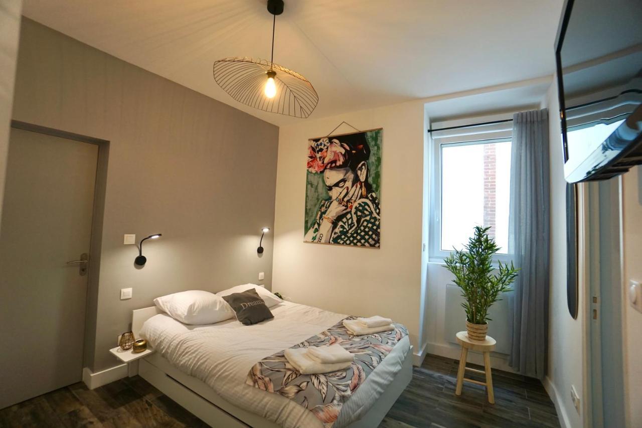 Le 12 * Hyper Centre* Apartman Lorient Kültér fotó