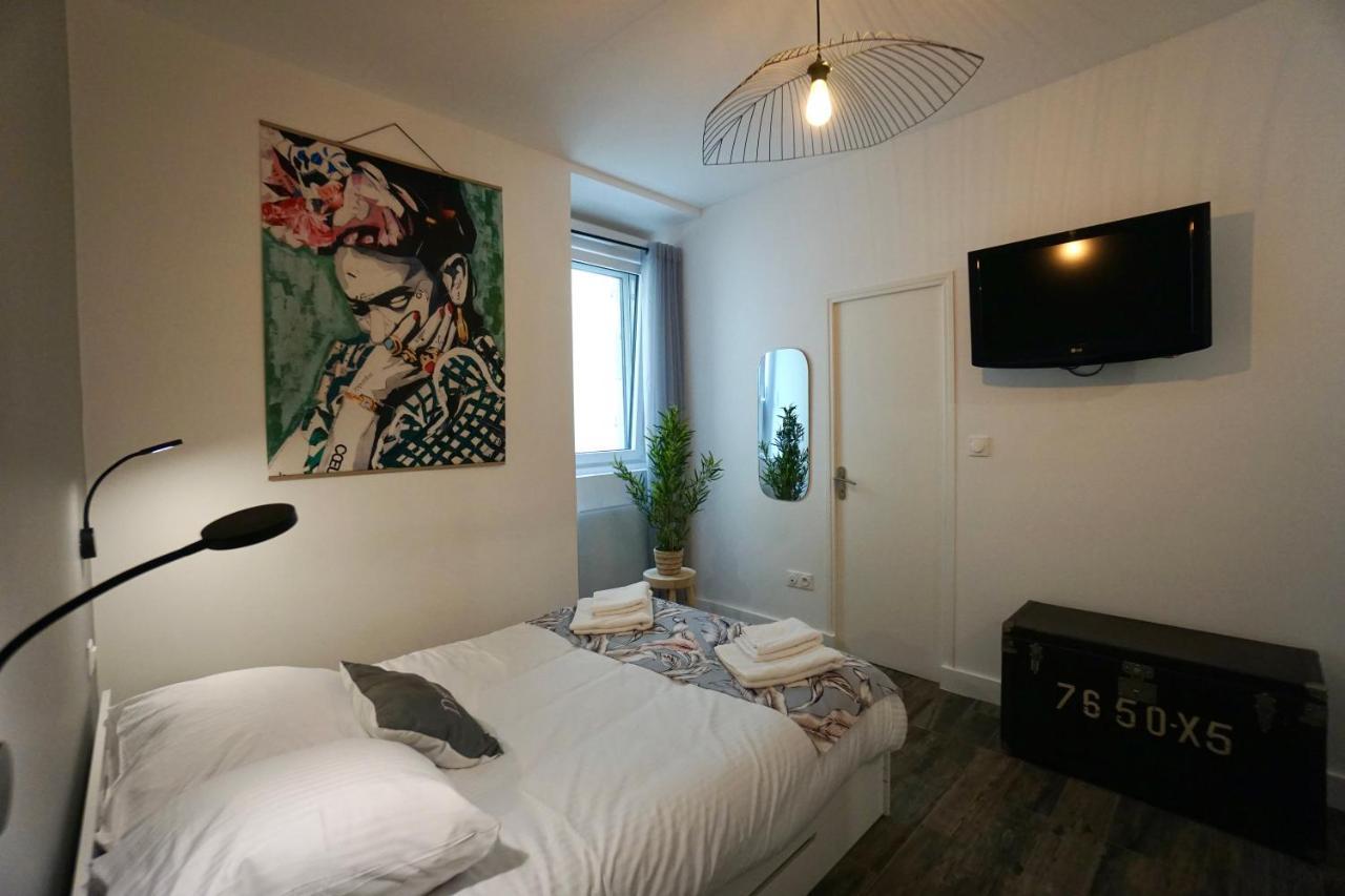 Le 12 * Hyper Centre* Apartman Lorient Kültér fotó