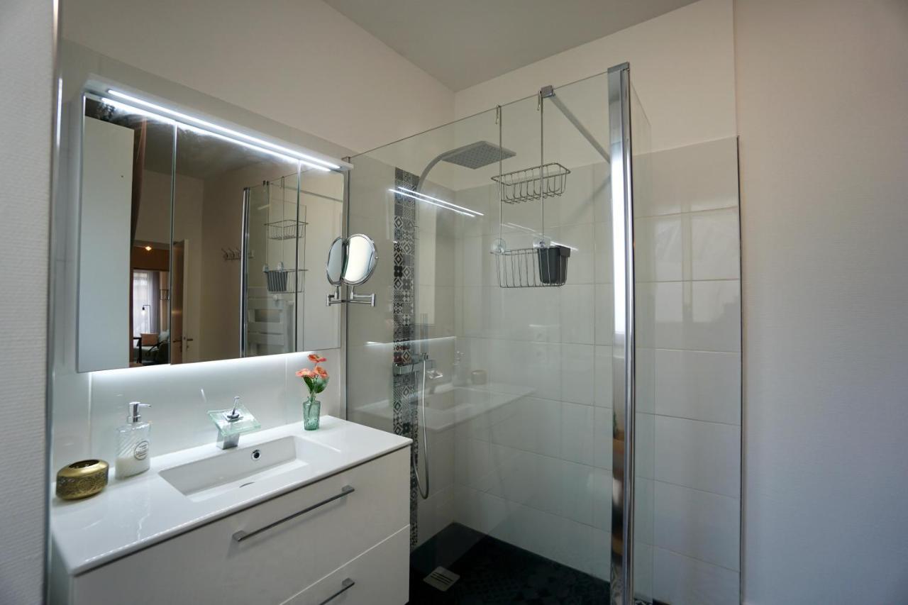 Le 12 * Hyper Centre* Apartman Lorient Kültér fotó